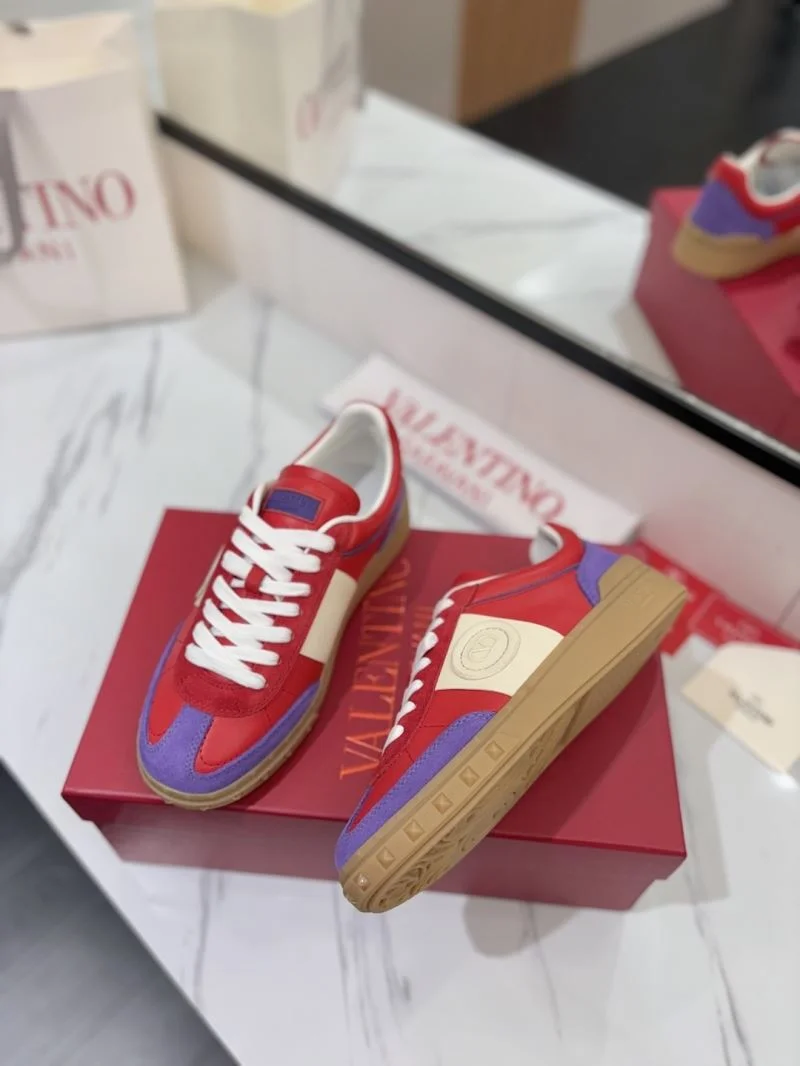 Valentino Low Shoes WrinkleFree 36433
