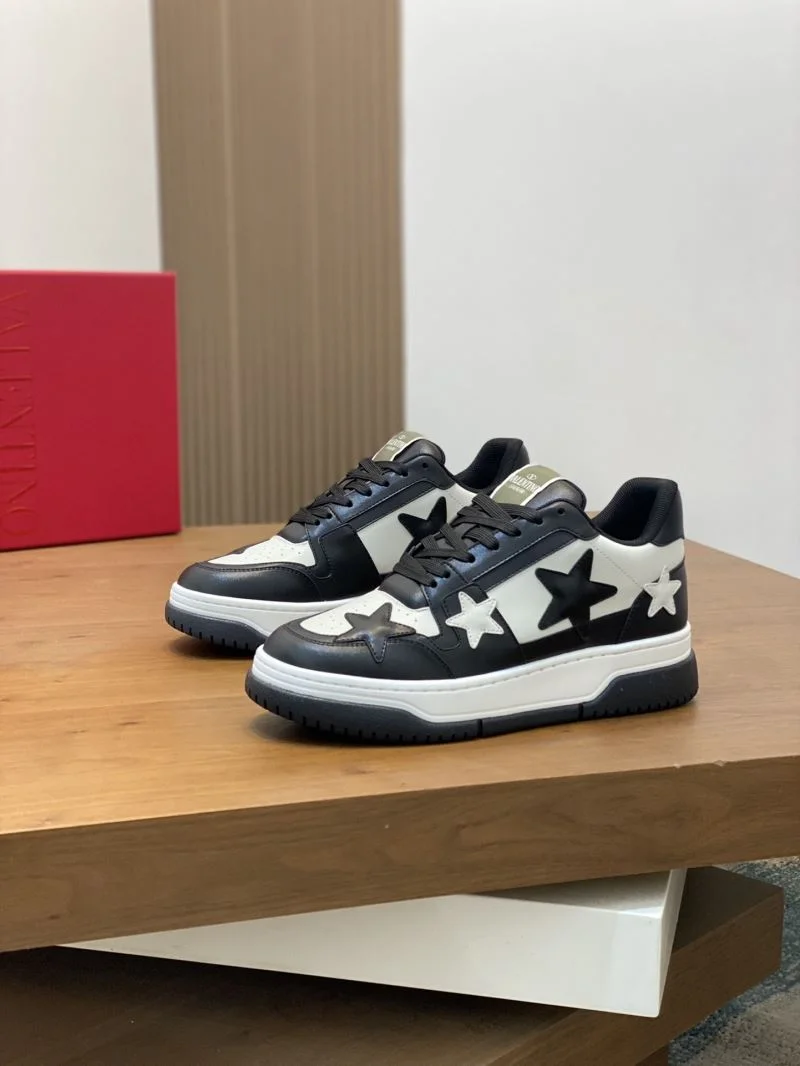 Youthful Valentino Low Shoes 37025