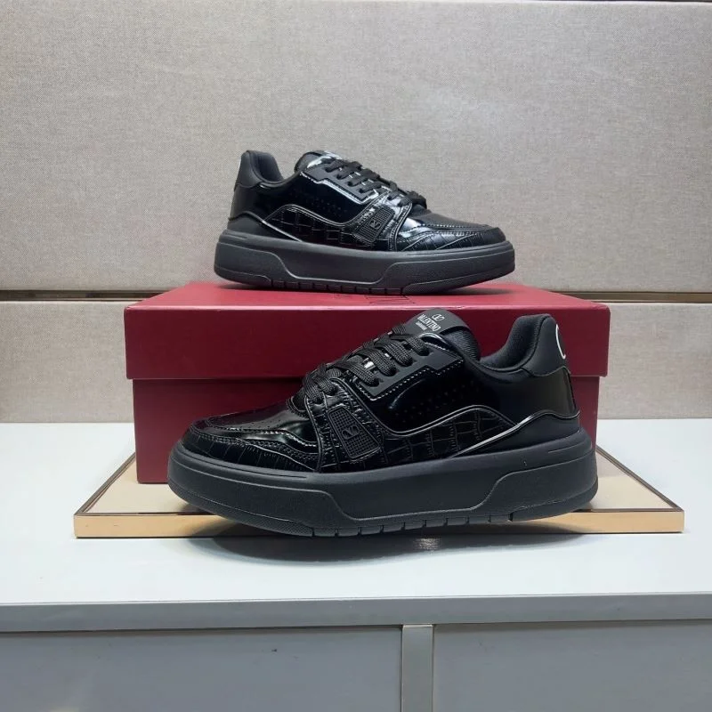 Popular Valentino Low Shoes 37017