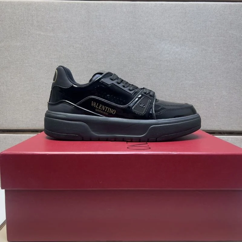 Valentino Low Shoes AllSeason 37003