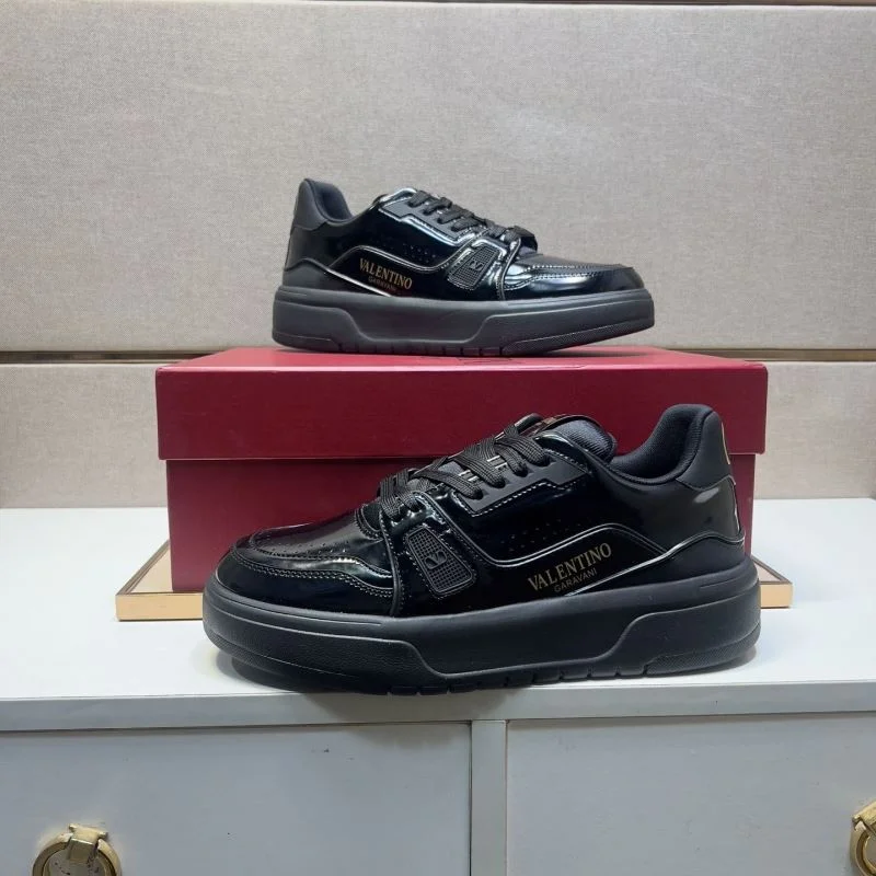 Valentino Low Shoes AllSeason 37003