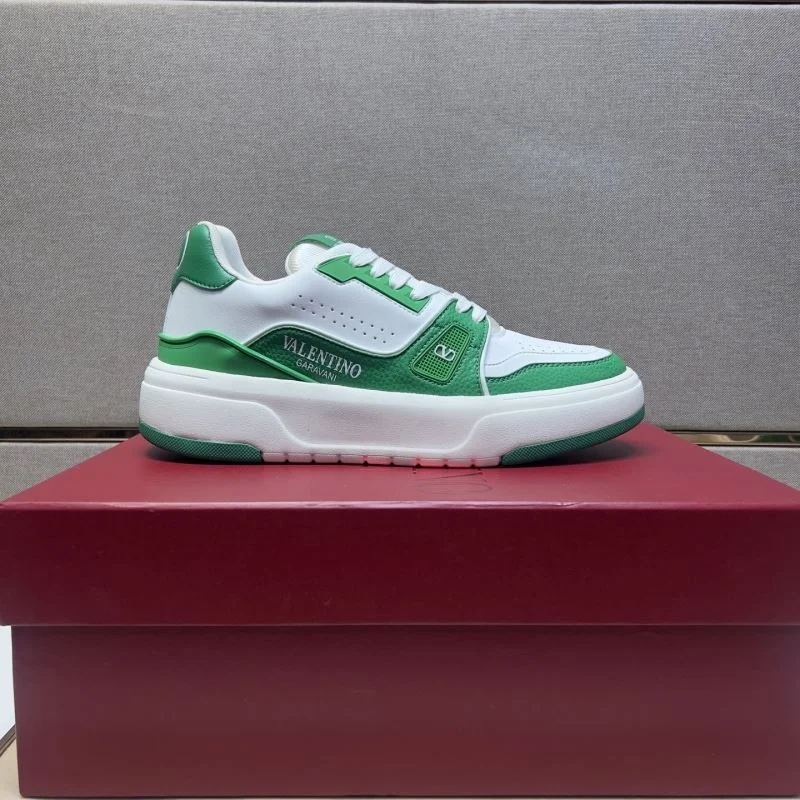 Valentino Low Shoes Practical 37008