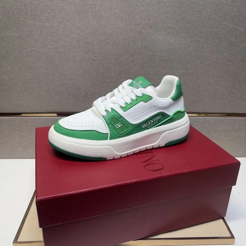 Valentino Low Shoes Practical 37008