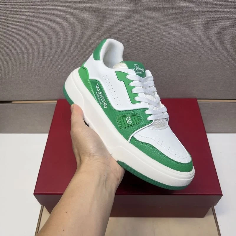 Valentino Low Shoes Practical 37008
