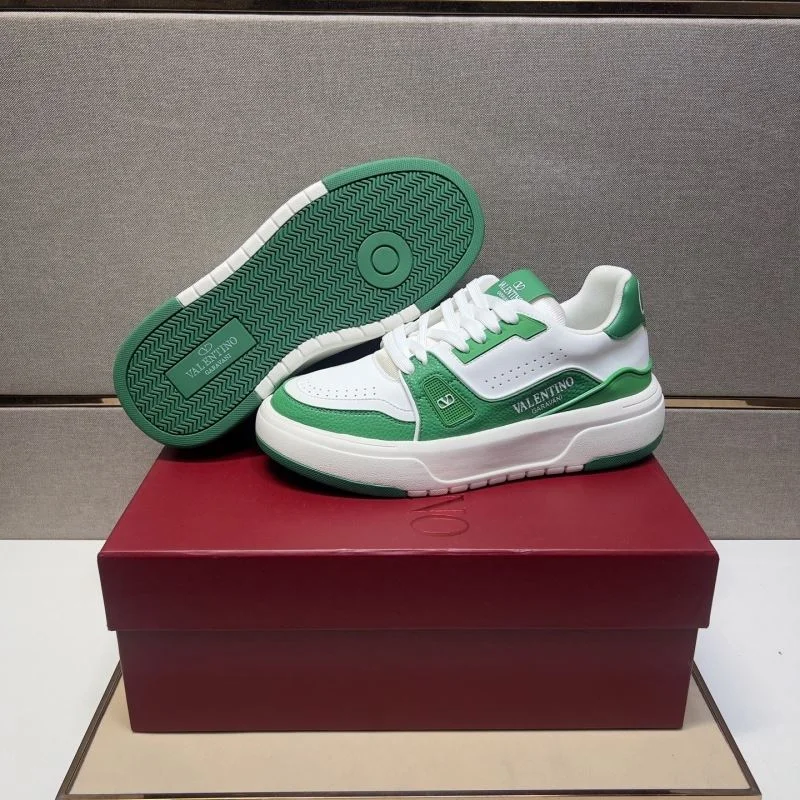 Valentino Low Shoes Practical 37008