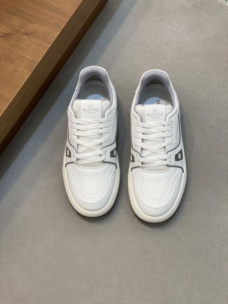 Valentino Low Shoes DailyWear 36998