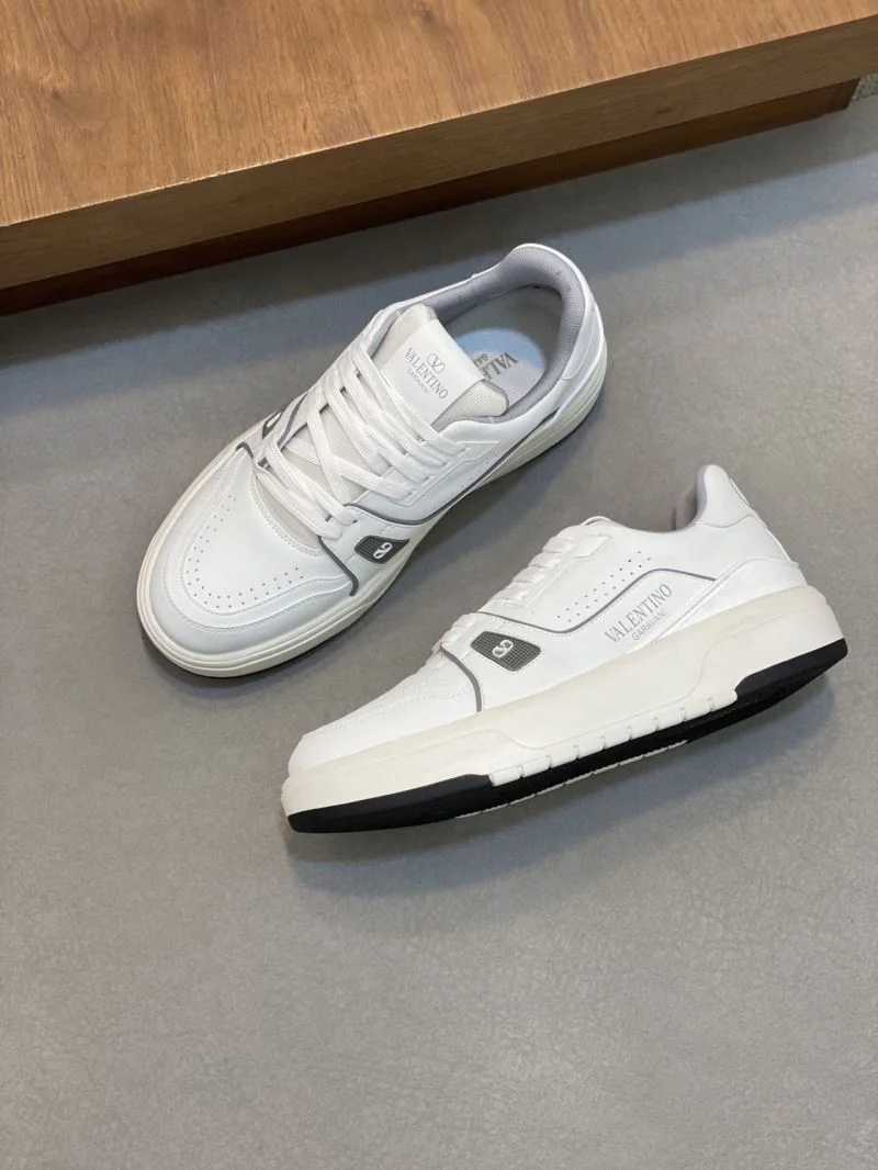 Valentino Low Shoes DailyWear 36998