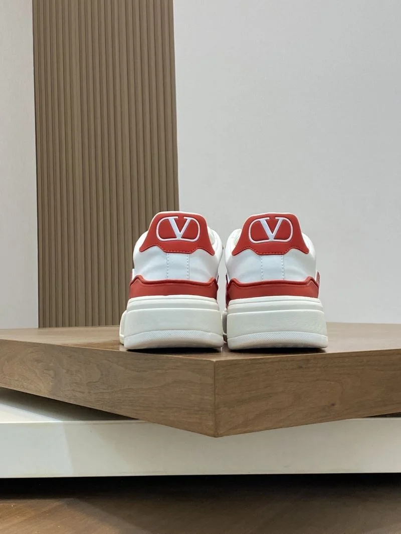 Valentino Low Shoes Versatile 36994