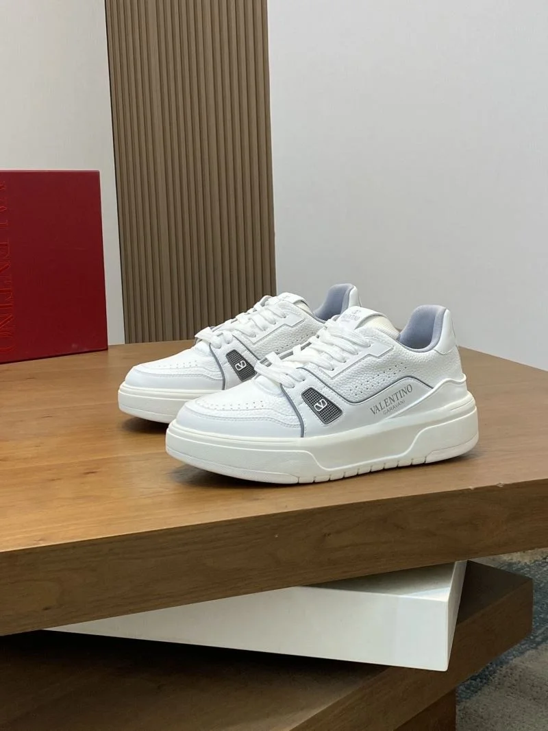 Valentino Low Shoes Breathable 37009