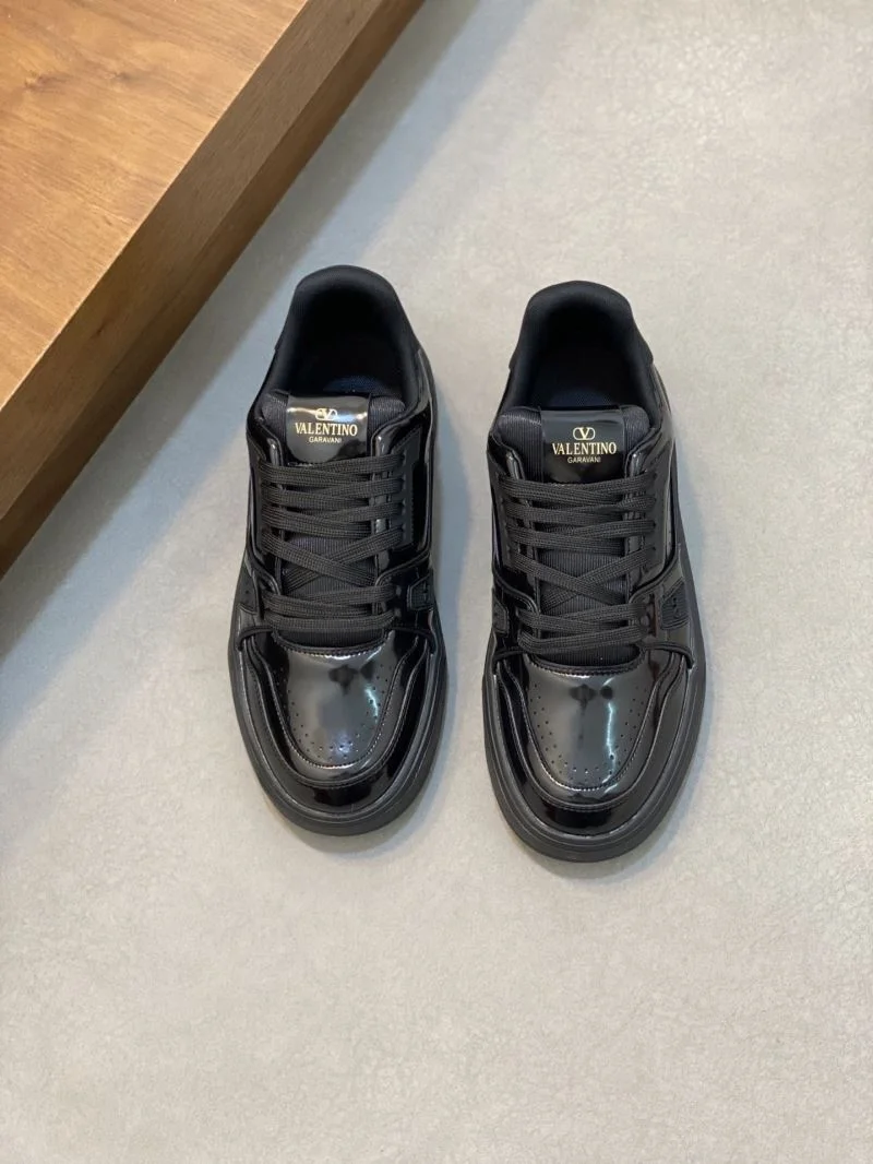 Packable Valentino Low Shoes 37012