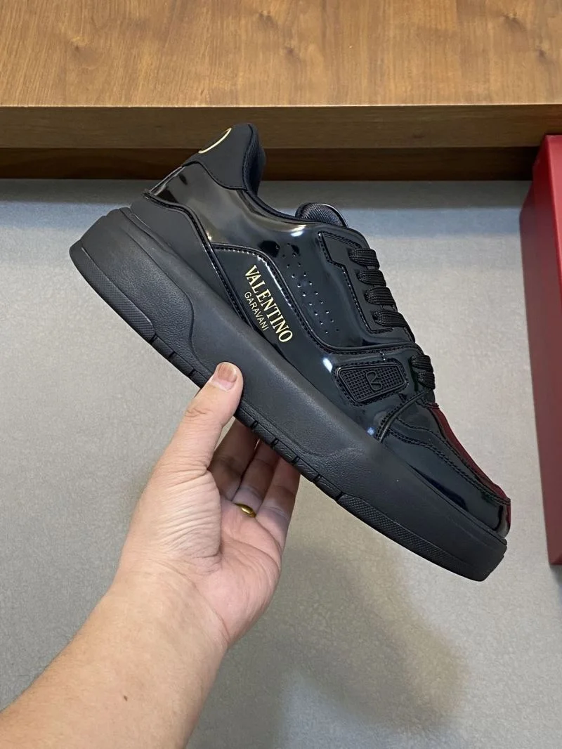 Packable Valentino Low Shoes 37012