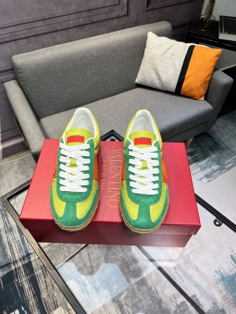 Valentino Low Shoes Fashionable 36999