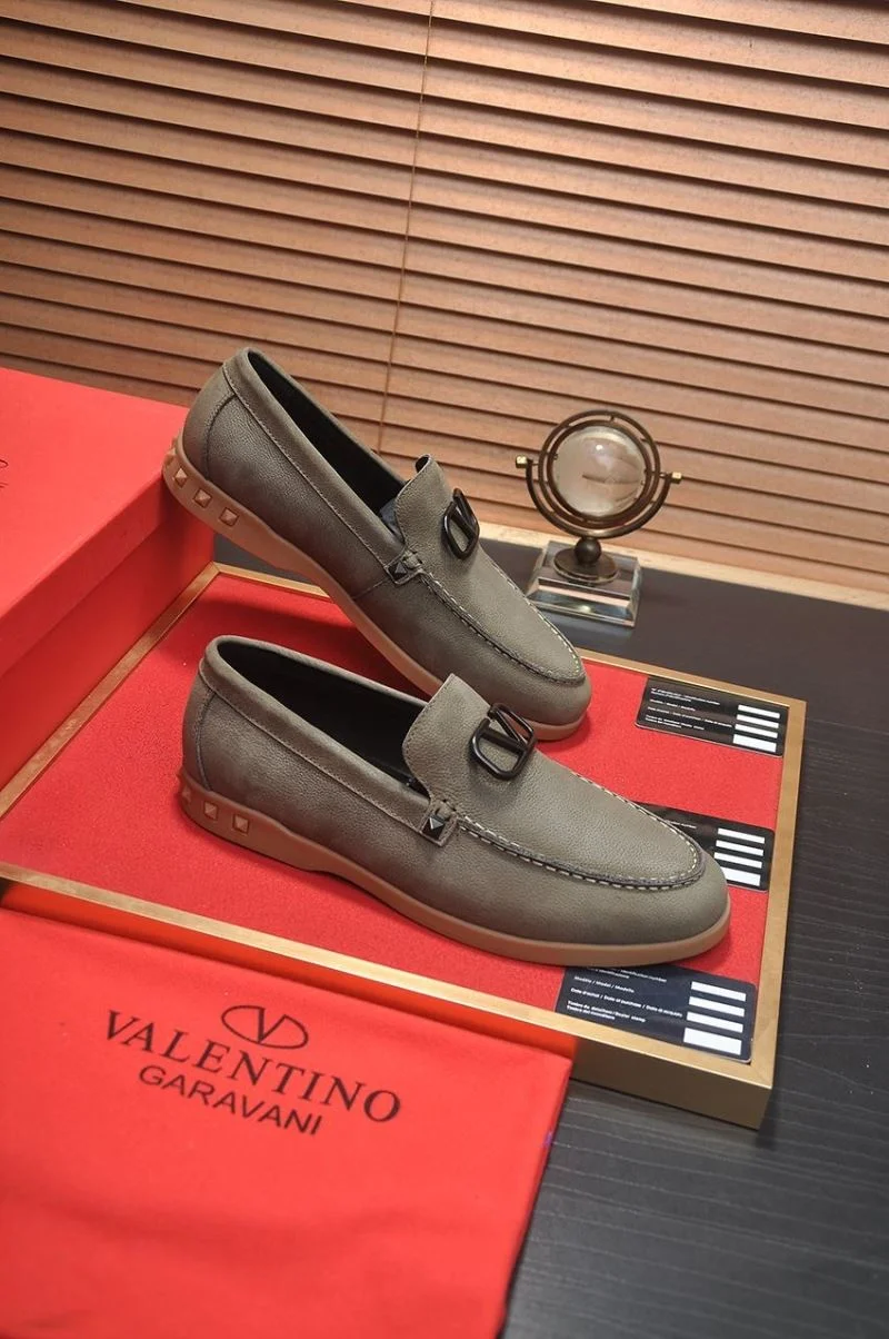 WeatherProof Valentino Low Shoes 36982