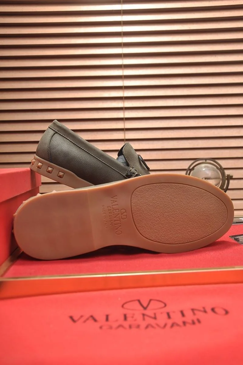 WeatherProof Valentino Low Shoes 36982