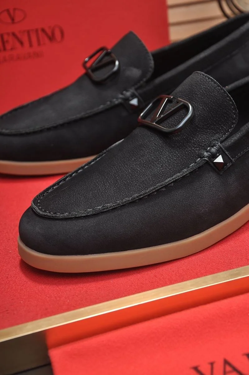 Valentino Low Shoes Stylish 36983