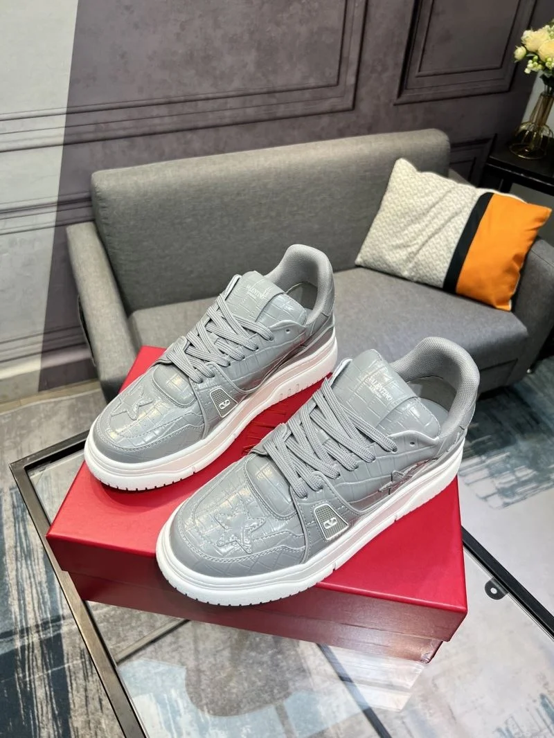 Valentino Low Shoes Trendy 36964
