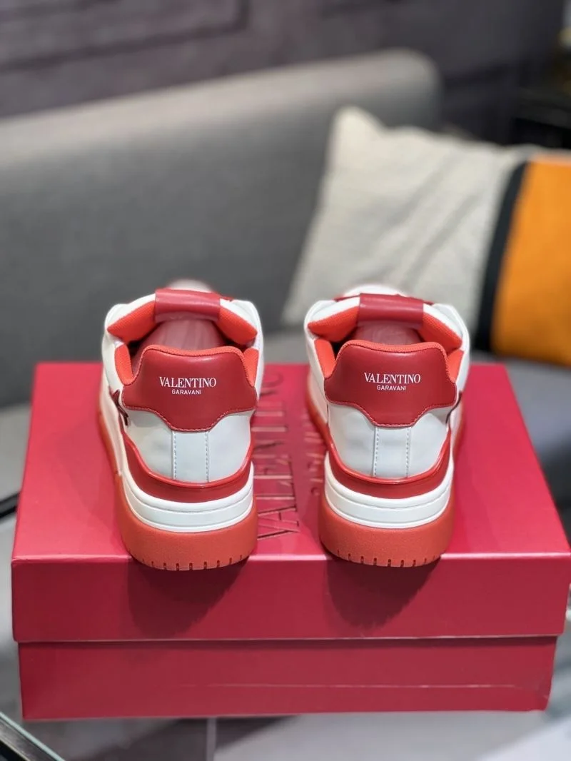 Valentino Low Shoes SportInspired 36967