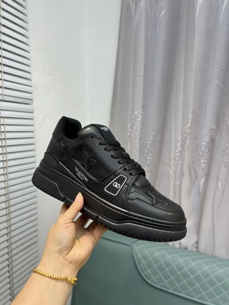 Valentino Low Shoes Stylish 36969