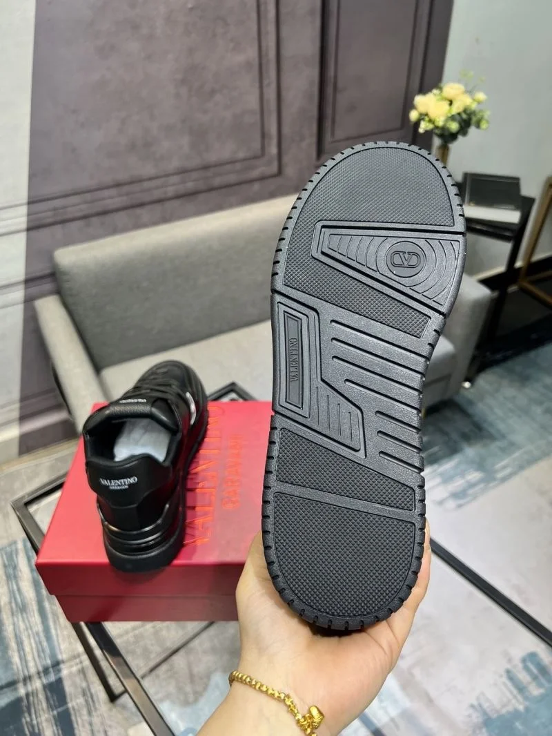 Valentino Low Shoes Stylish 36969