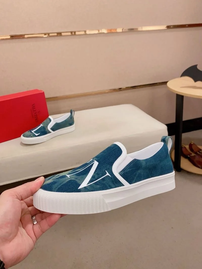 Bold Valentino Low Shoes 36958