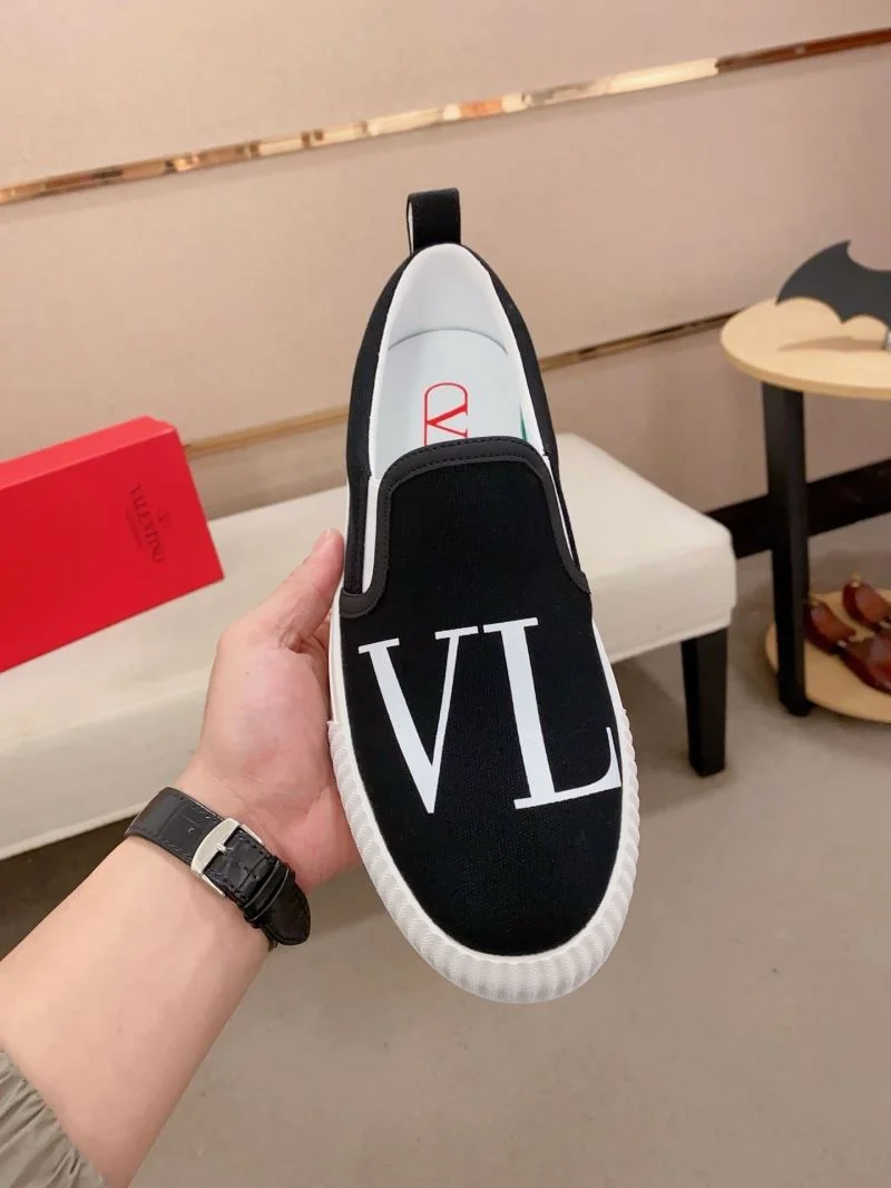 UrbanChic Valentino Low Shoes 36951