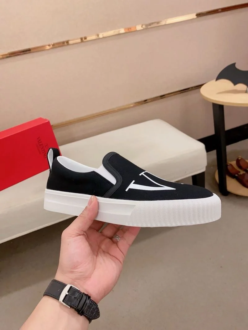 UrbanChic Valentino Low Shoes 36951
