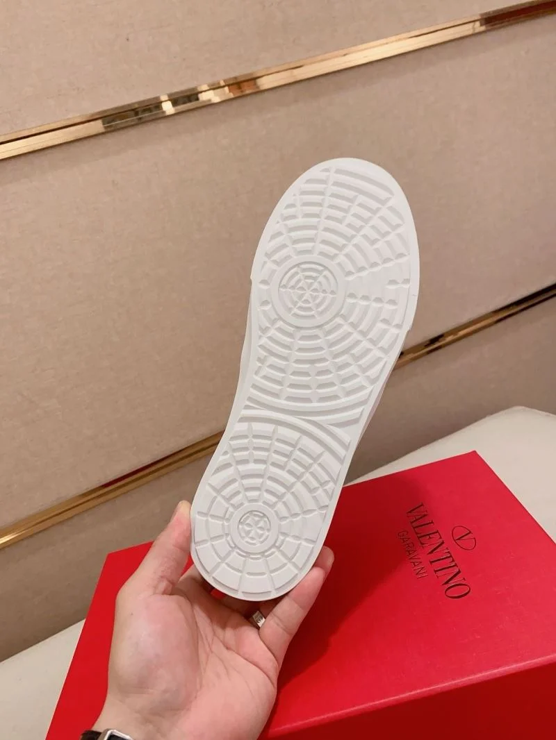 UrbanChic Valentino Low Shoes 36951
