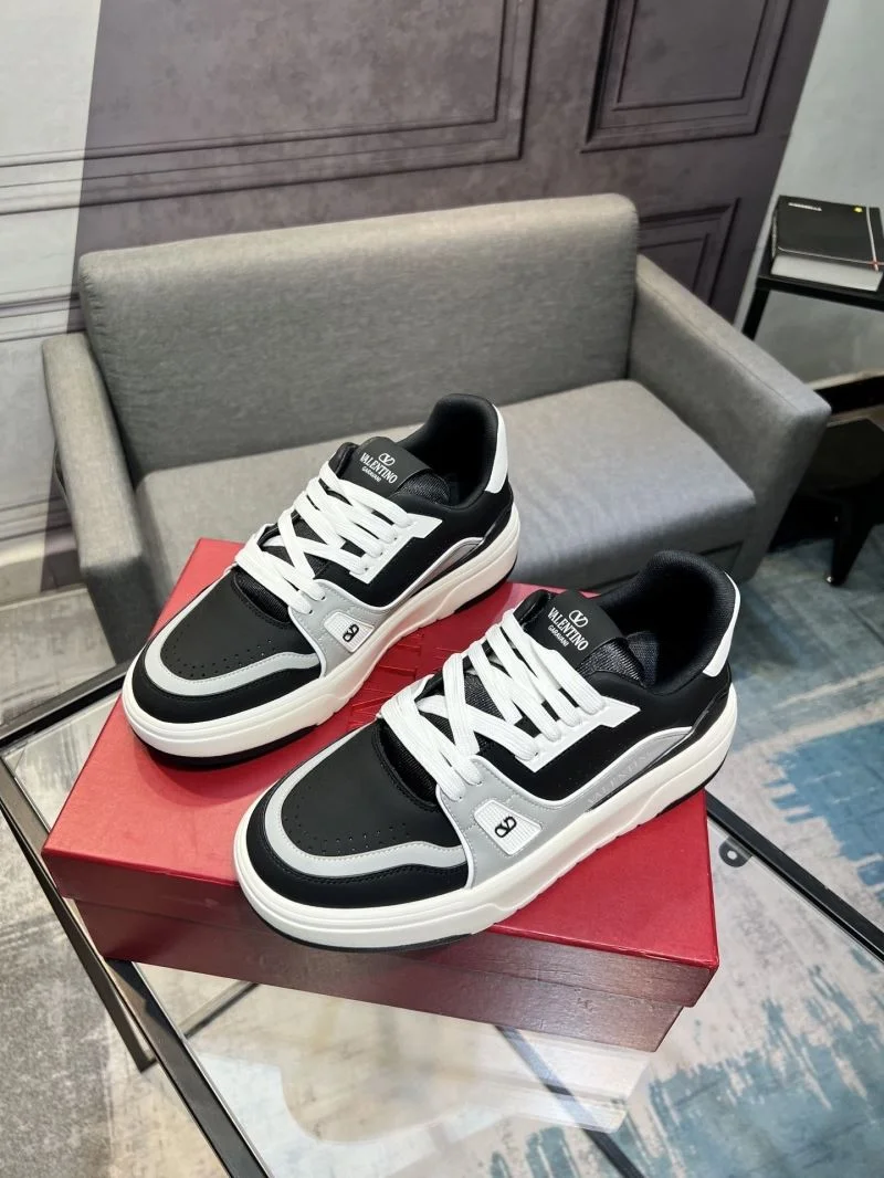 Casual Valentino Low Shoes 36961