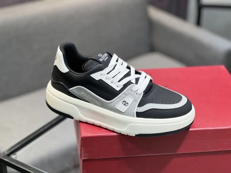 Casual Valentino Low Shoes 36961