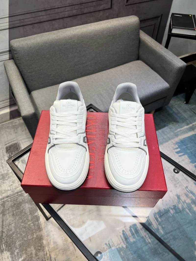 Valentino Low Shoes Timeless 36959
