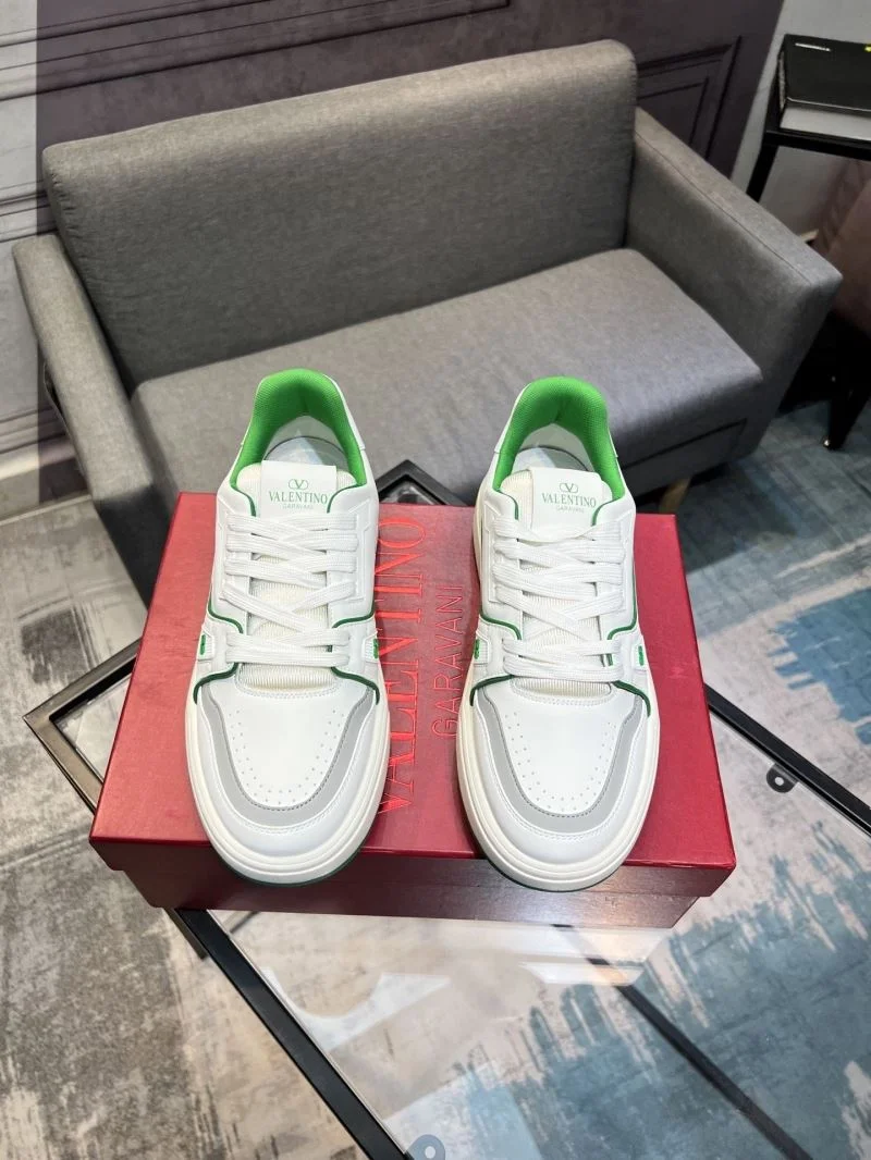 Valentino Low Shoes Lightweight 36953