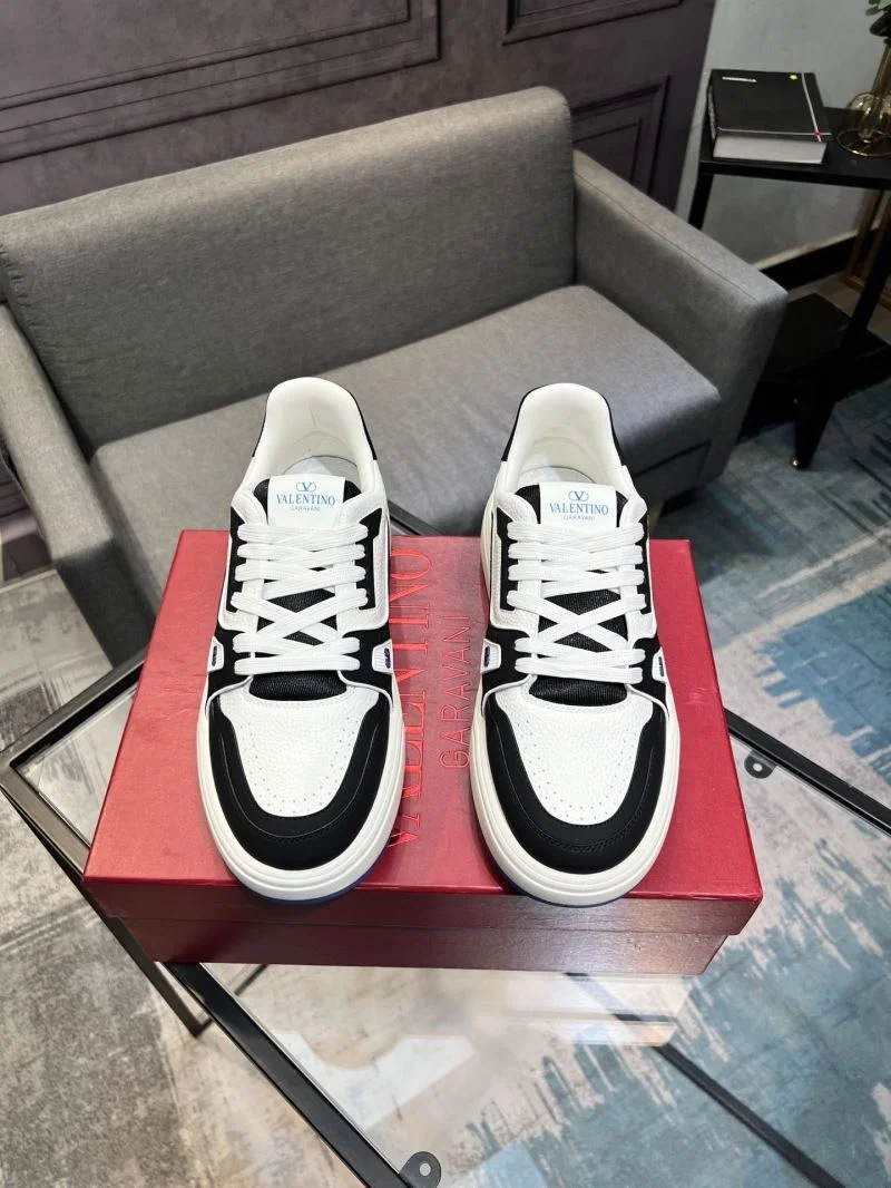 Valentino Low Shoes Casual 36955