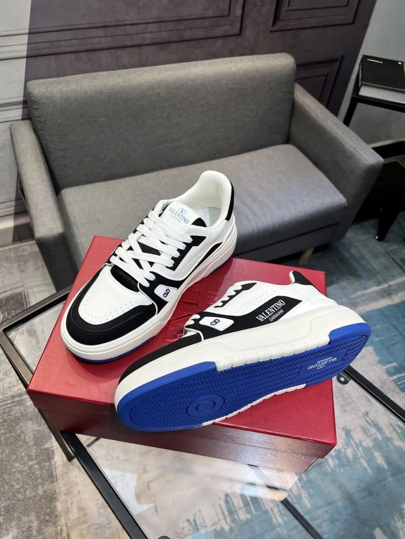 Valentino Low Shoes Casual 36955