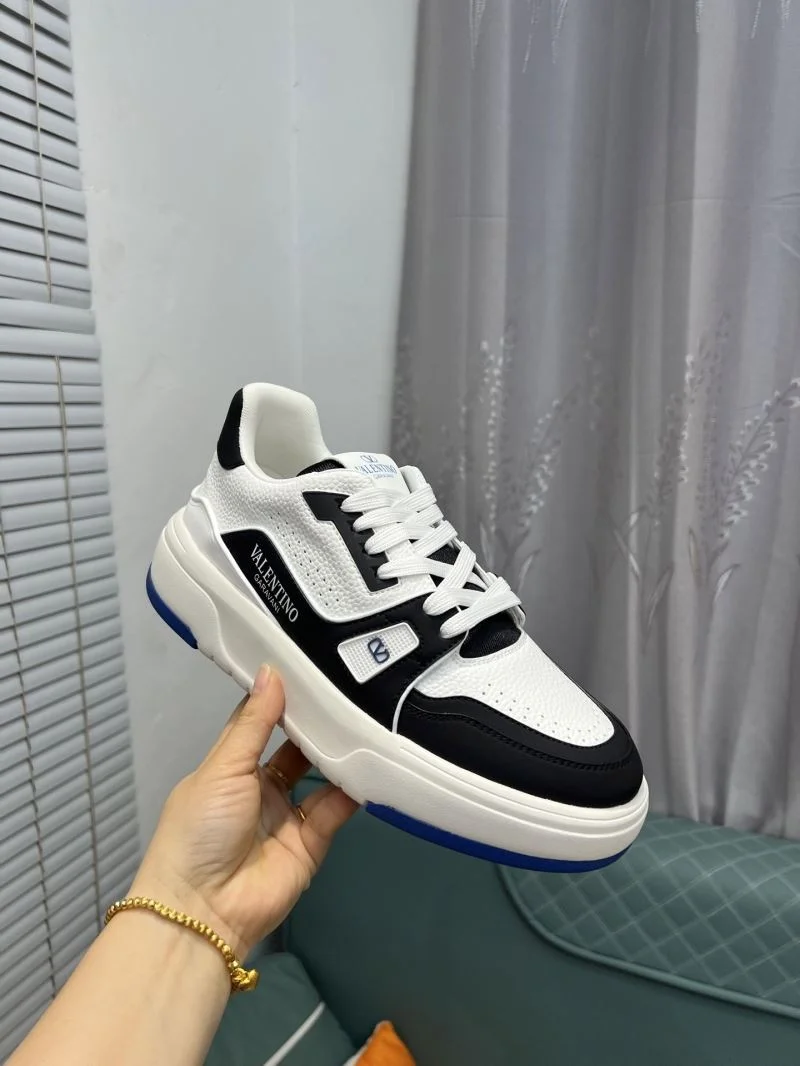 Valentino Low Shoes Casual 36955