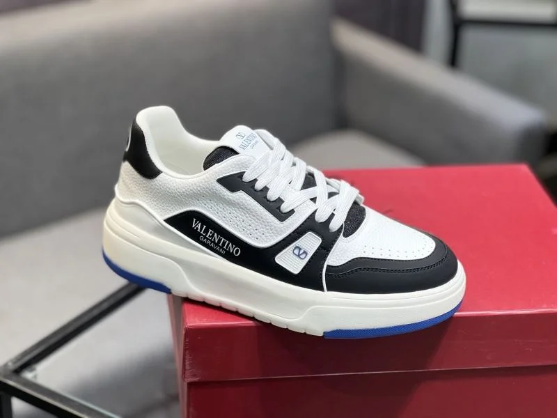 Valentino Low Shoes Casual 36955