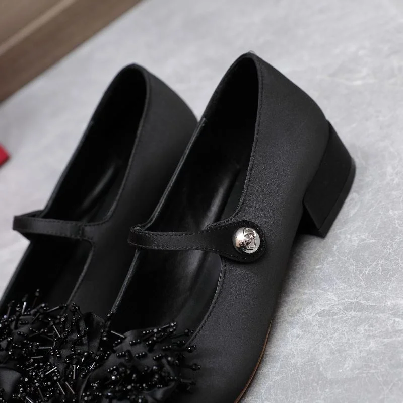 Valentino Low Shoes MultiPurpose 37083