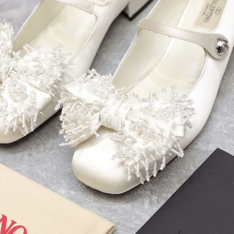 Valentino Low Shoes Chic 37085