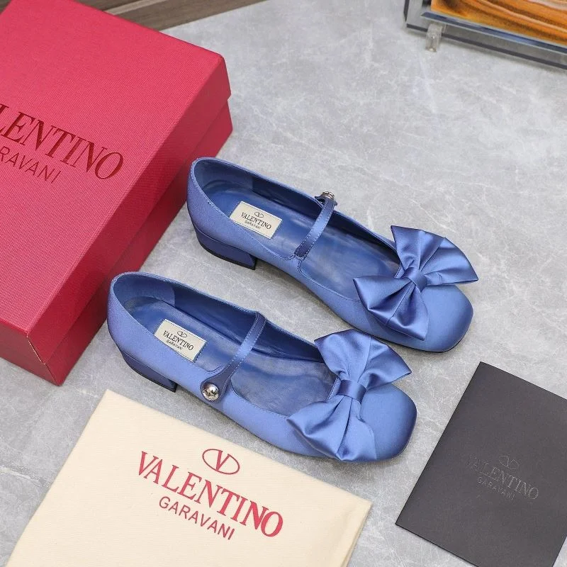 Sporty Valentino Low Shoes 37097