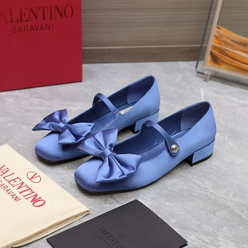 Sporty Valentino Low Shoes 37097