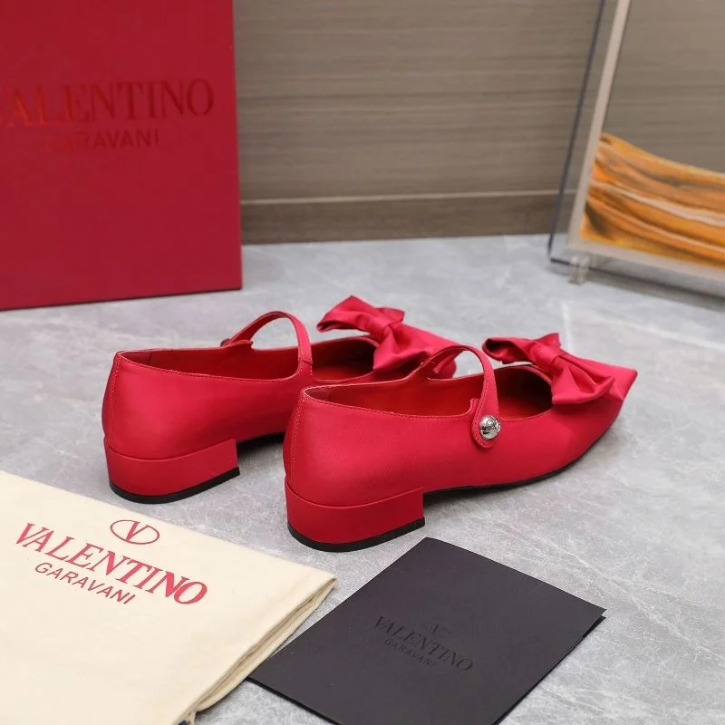 Valentino Low Shoes Colorful 37096