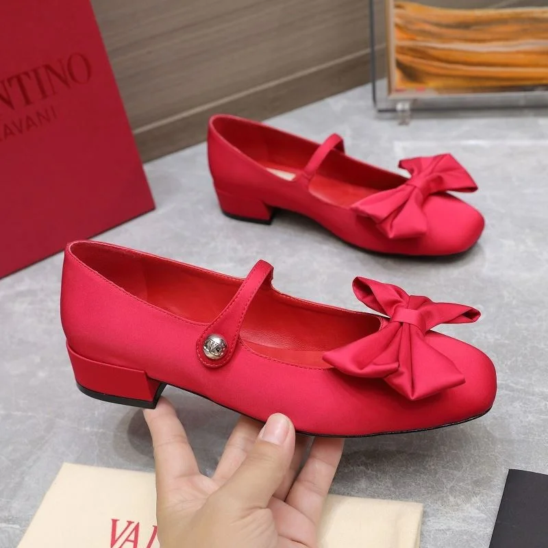 Valentino Low Shoes Colorful 37096