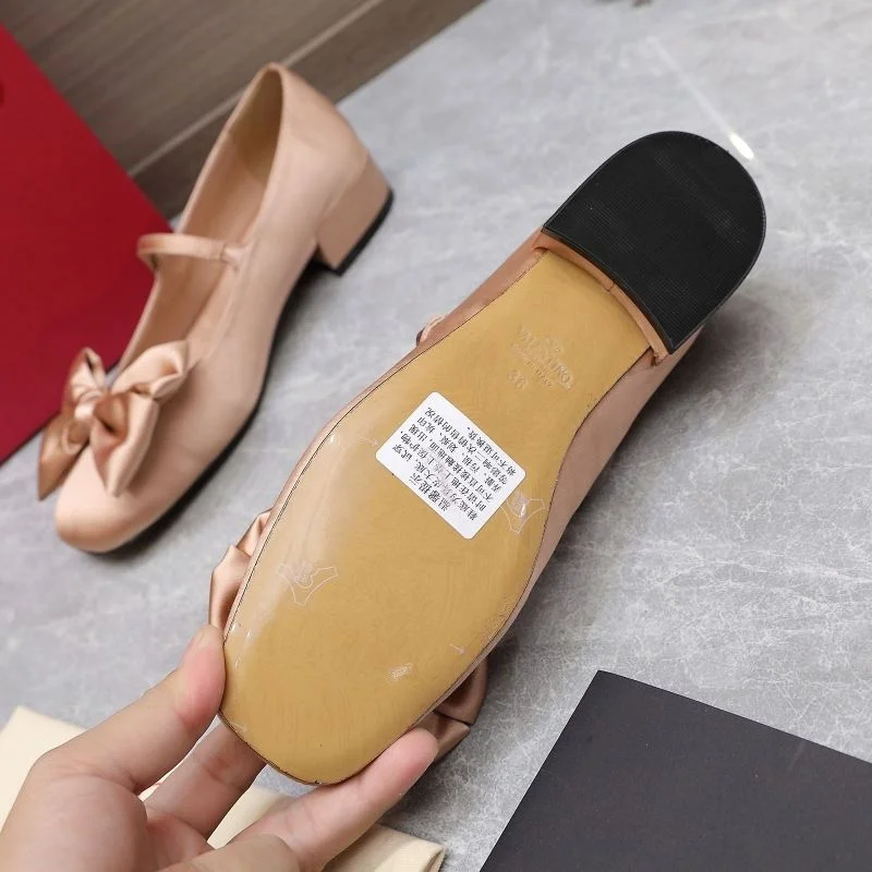 SmartChoice Valentino Low Shoes 37098