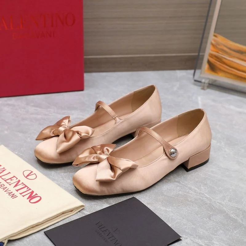 SmartChoice Valentino Low Shoes 37098