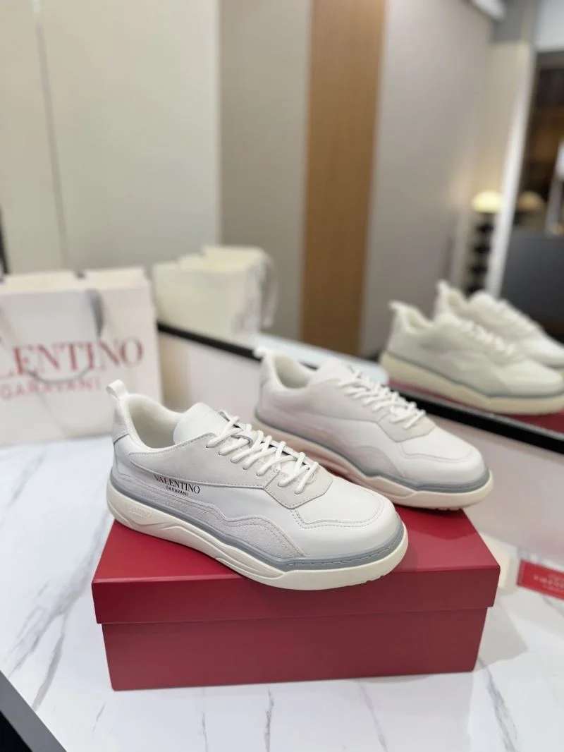 Valentino Low Shoes Stylish 37080