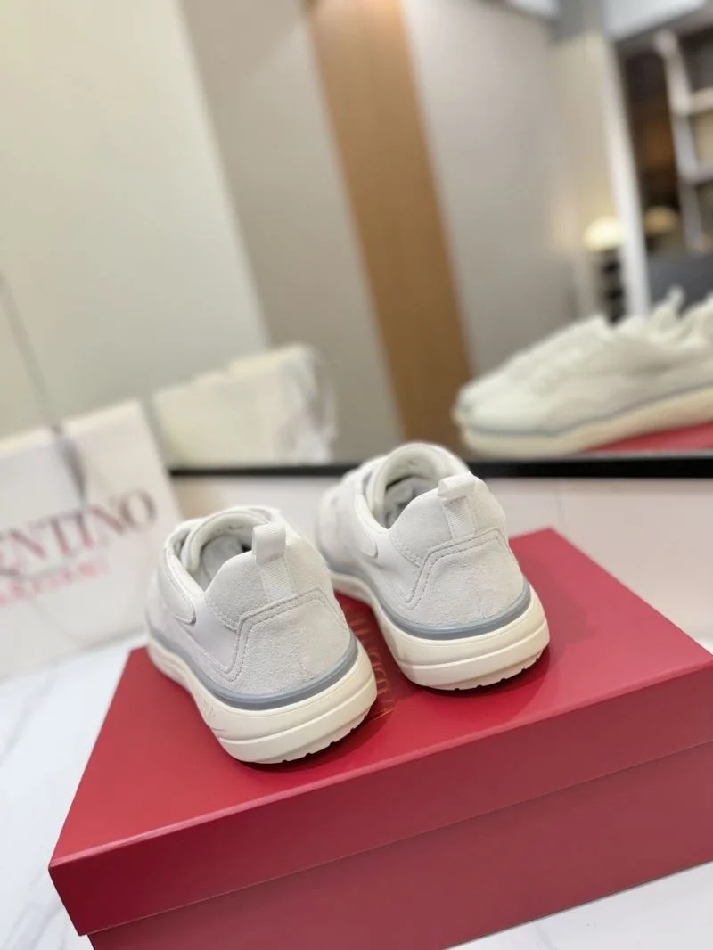 Valentino Low Shoes Stylish 37080