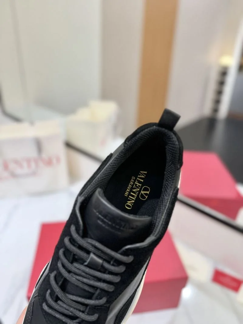 FlexibleFit Valentino Low Shoes 37099