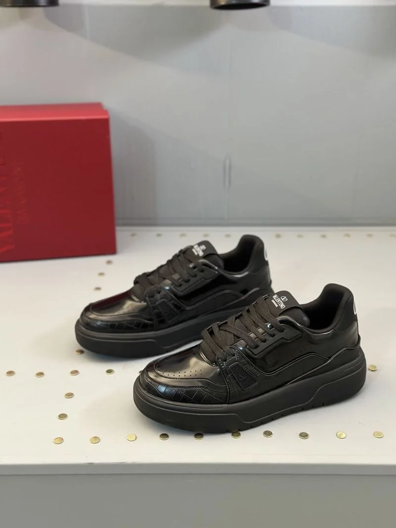 Valentino Low Shoes ComfortFit 36210
