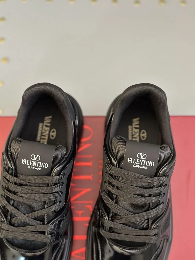 Valentino Low Shoes ComfortFit 36210