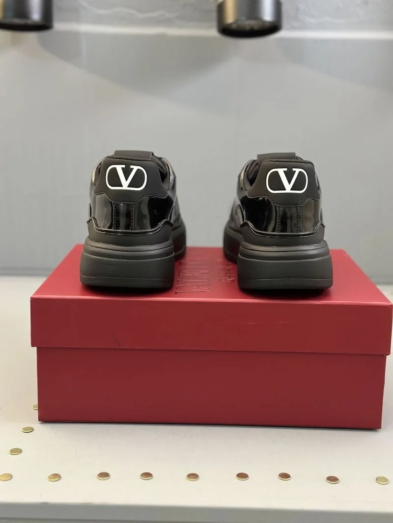 Valentino Low Shoes ComfortFit 36210