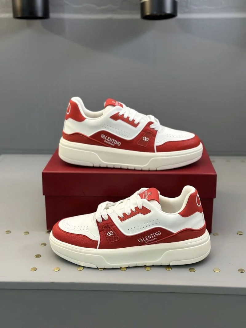 Valentino Low Shoes Unique 36174